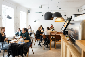 Featured image_group-of-diverse-friends-sitting-in-modern-cafe-3952080